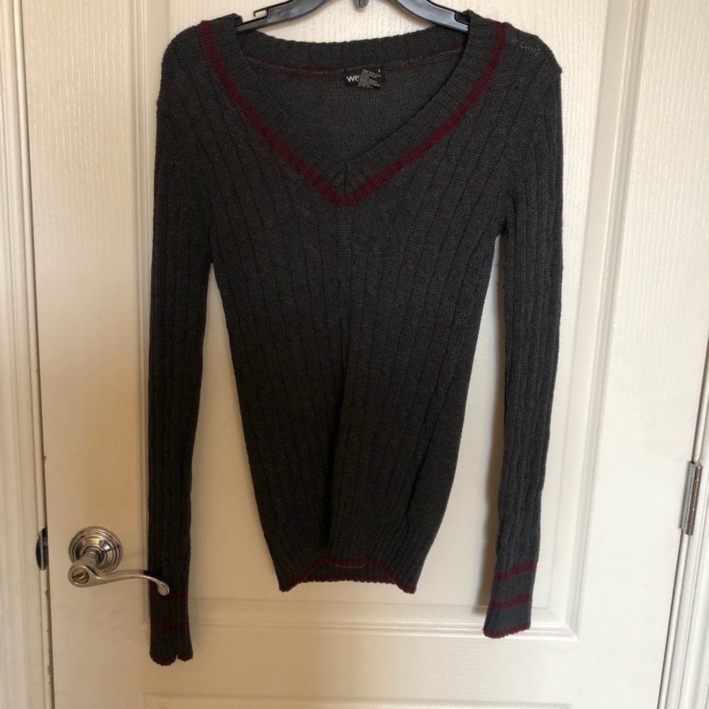 Wet Seal sweater shirt